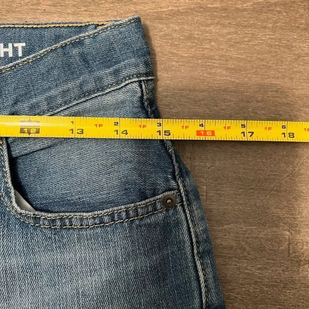 The Childrens Place Boys Jeans Strerch Straight Size 10 NWT.      25